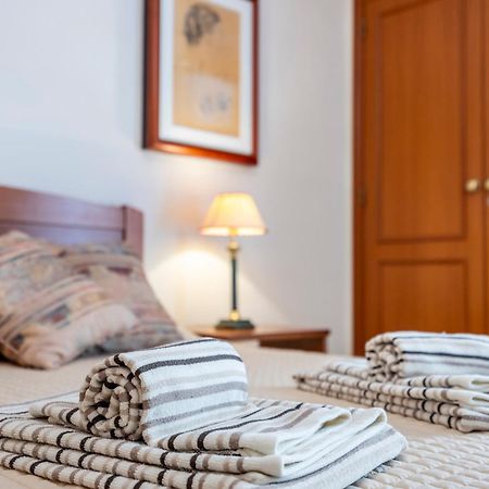 לאגוּ‏ש Apartamentos Mira Rio מראה חיצוני תמונה