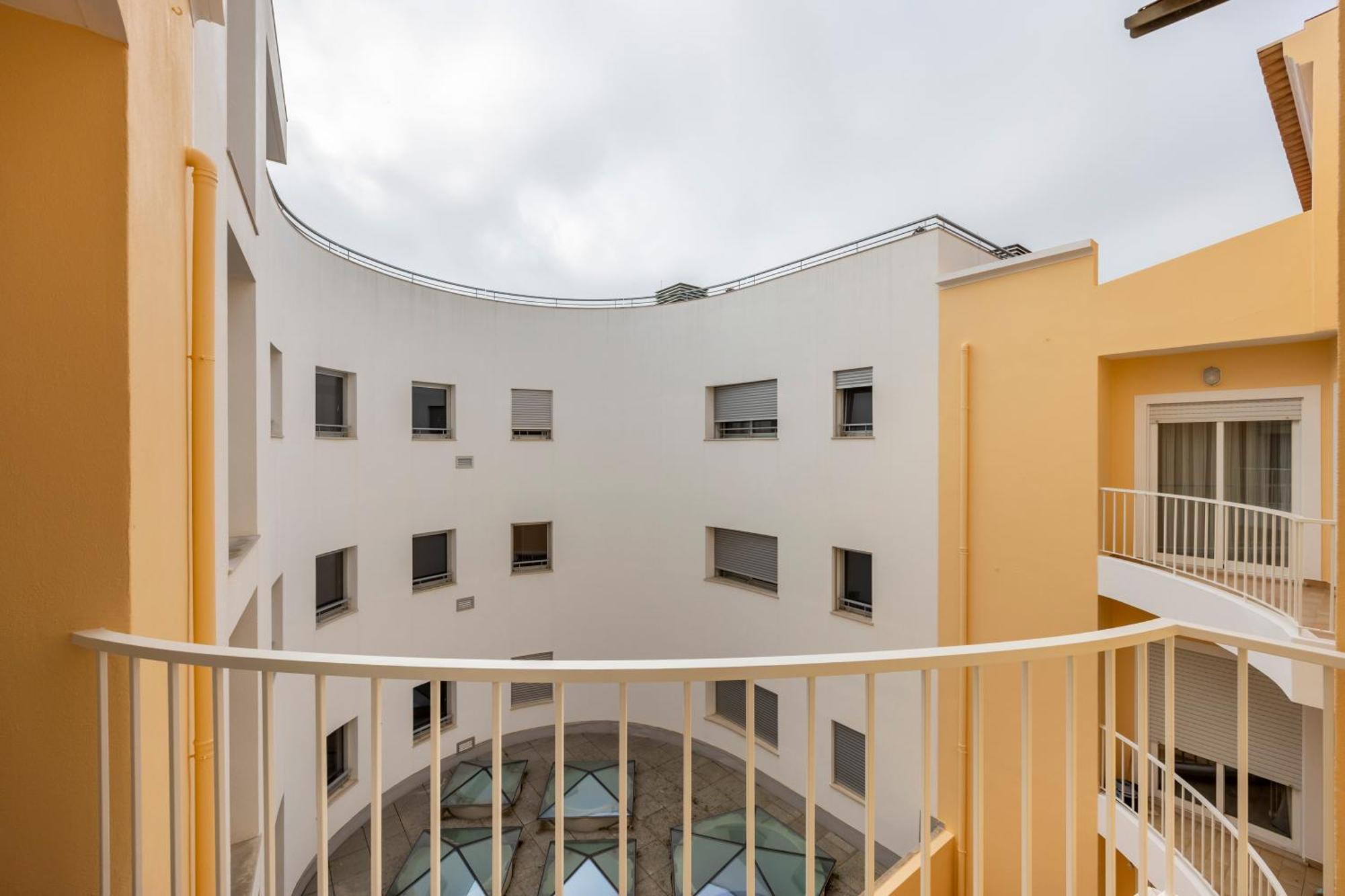לאגוּ‏ש Apartamentos Mira Rio מראה חיצוני תמונה
