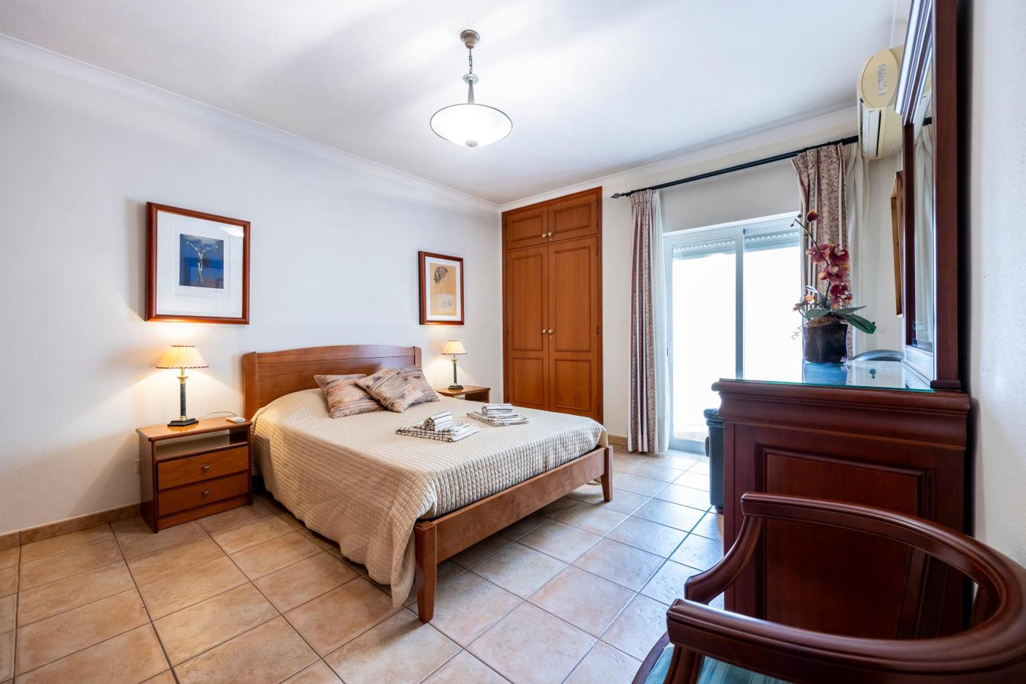 לאגוּ‏ש Apartamentos Mira Rio מראה חיצוני תמונה