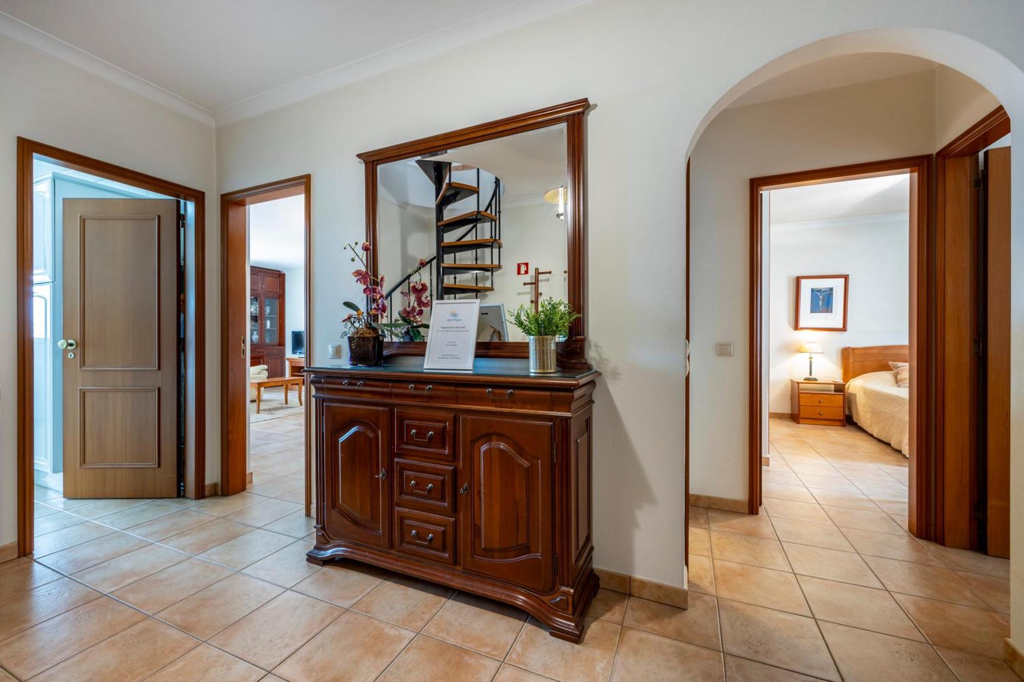לאגוּ‏ש Apartamentos Mira Rio מראה חיצוני תמונה