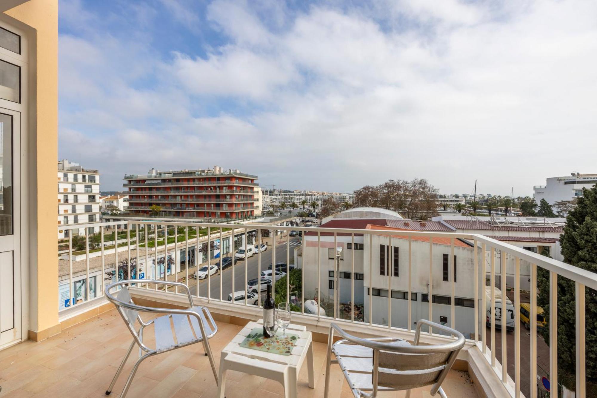 לאגוּ‏ש Apartamentos Mira Rio מראה חיצוני תמונה